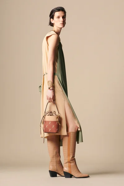 Look 30